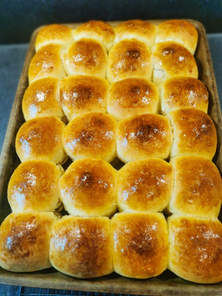 Softe Buttermilch-Brötchen