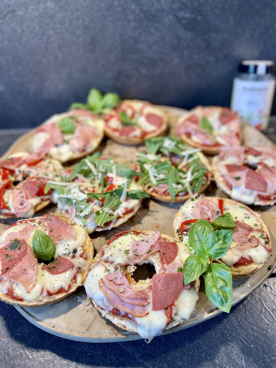 Herzhafte Donuts aus dem Backofen Rezept DonutBackform